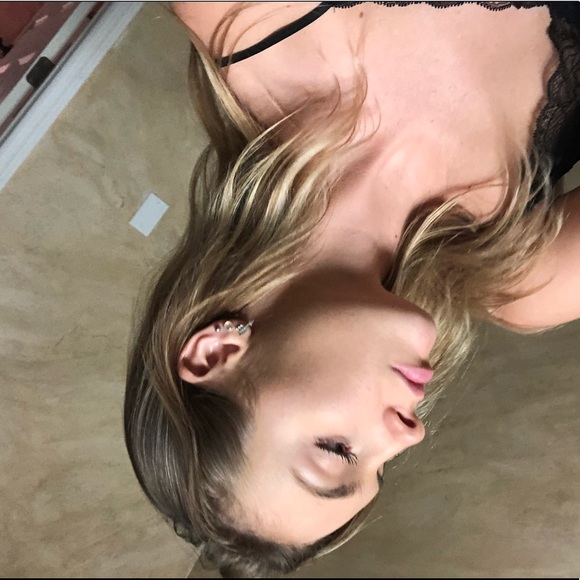 danielledarlinq